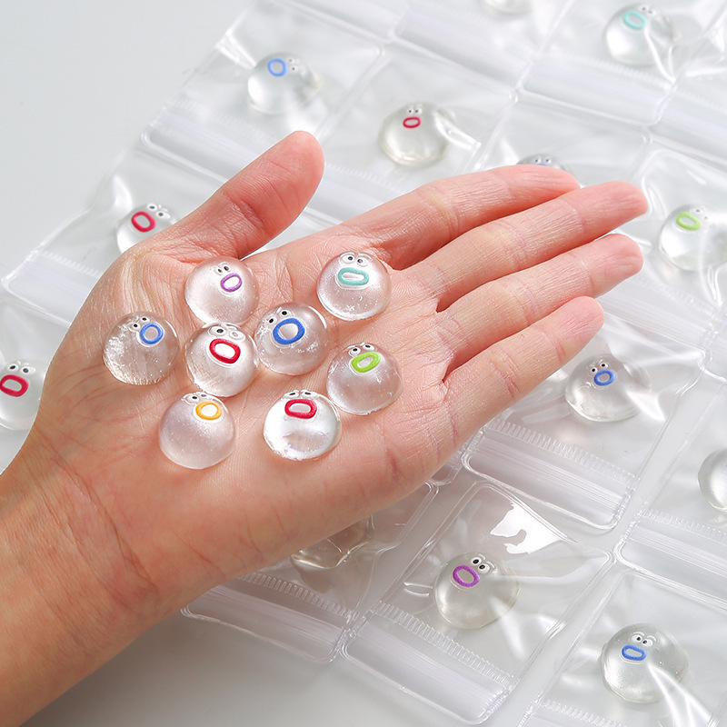 かわいい絵文字ソフトミニシリコンポータブルピンチミュージック - Electronics Latest Gadgets のレビューと価格